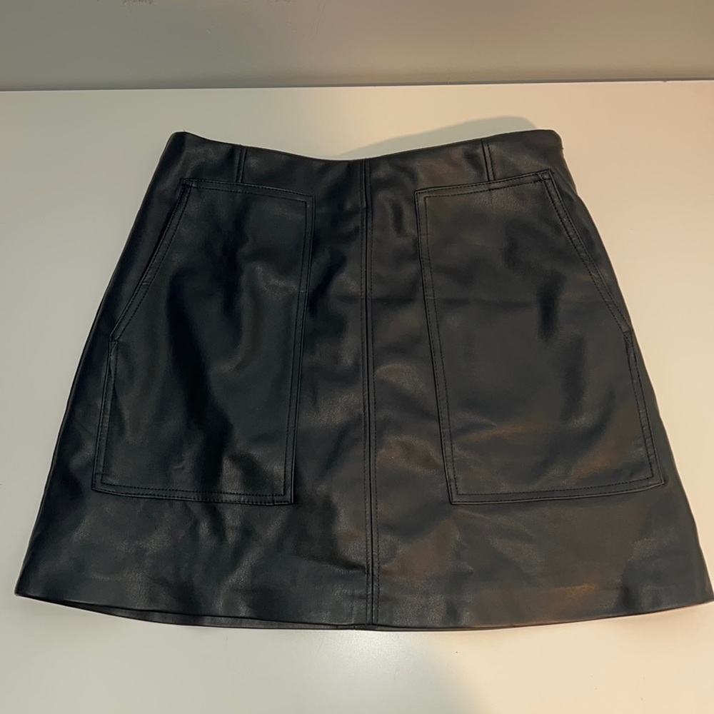 H&M Size 10 Leather Mini Skirt with Pockets